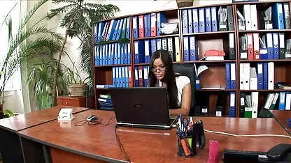 Nga, trong vớ đá một chàng trai với phim sec hay ko che một giả