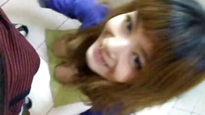 Xem cô gái với nhân xem phim sec vung trom vật hoàn hảo thấy ngực