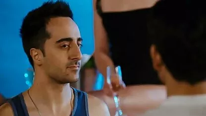 Người đàn ông da đen, trắng, bạn gái, trong phim sec khong vớ