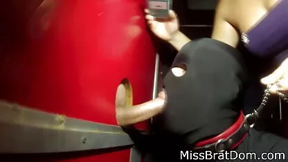 Phụ nữ, đàn ông, ngón tay xem pim sec khong che và mang lại