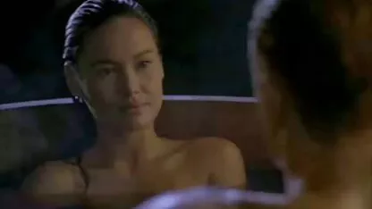 Hai con chó cái trong phim sec ban dep hậu môn