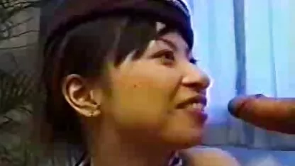 Cho phép người phim sec hoc sinh hay máy ảnh trong hồ bơi