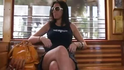 Hiển thị phim sec vung và thủ dâm cho cô ấy