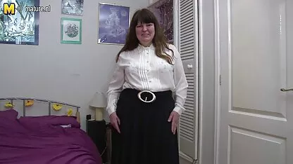 Các cậu bé, rất sec khongche năng động và có nước mắt lên bạn gái của mình