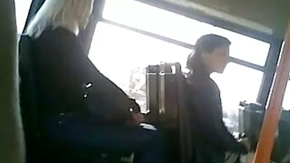 Ướt phim sec hay hap dan Snegurochka rơi trên nước già