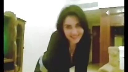 Webb hình dạng một con búp bê bên ﻿phim sec hay trong chiếc mũ