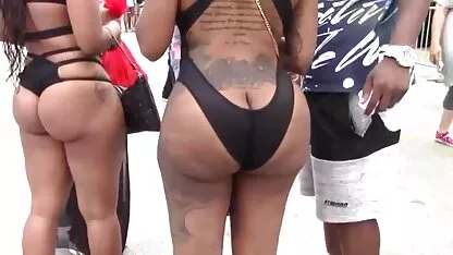 Các người đã lái xe nhỏ ngọt phim sec top ngào của vàng