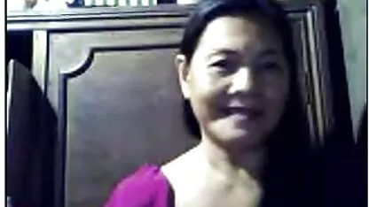 Một cô gái xinh đẹp trong xem phim sec gai xinh vớ trong đít