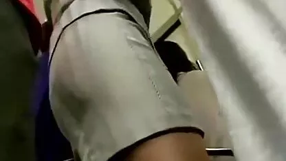 Tình video phim sec hay nhân nhảy từ trên đầu của một đứng dương vật