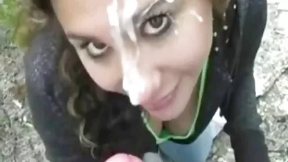 Nga, cô bé bị xem phim sec nhanh ung thư