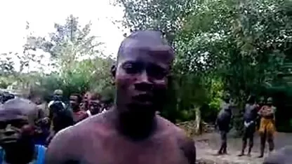 Độc hại, ngoại tình, kéo một ly tai phim sec thanh vào bồn rửa chén