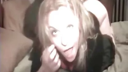 ngon hoạt với một con quỷ trang xem sec